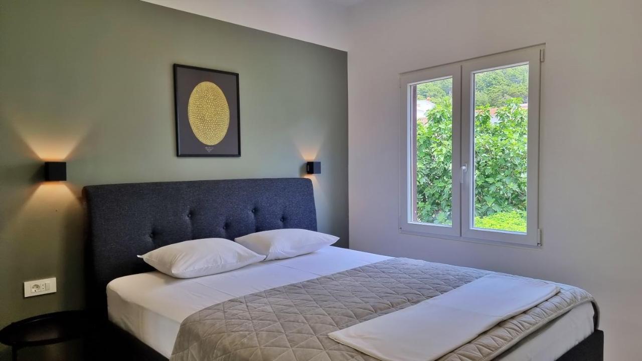 אומיס Apartment La Vie מראה חיצוני תמונה