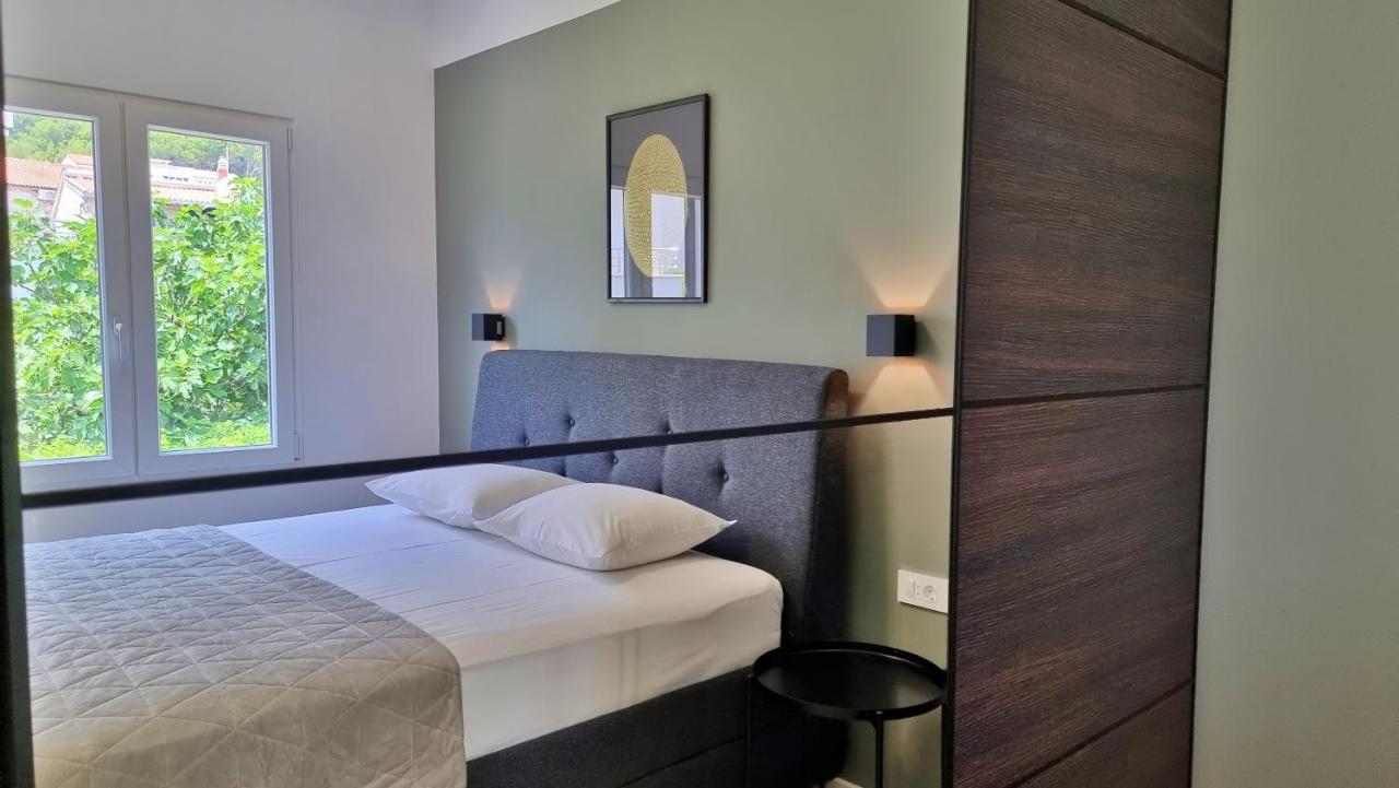 אומיס Apartment La Vie מראה חיצוני תמונה